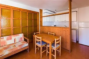 Sant Jordi de ses Salines Arlanza Apartamentos מלון Sant Jordi de ses Salines