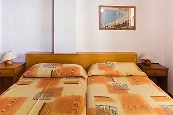 Sant Jordi de ses Salines Arlanza Apartamentos ספרד